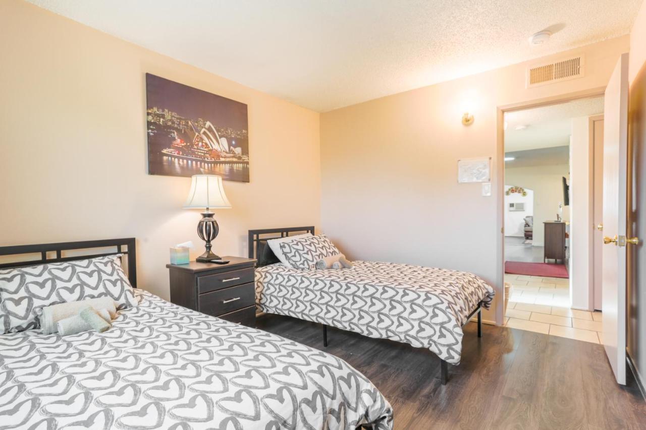 Vacation Home 3.5 Mi To Strip/Dt/Outlt Up To 8 Gst 라스베이거스 외부 사진