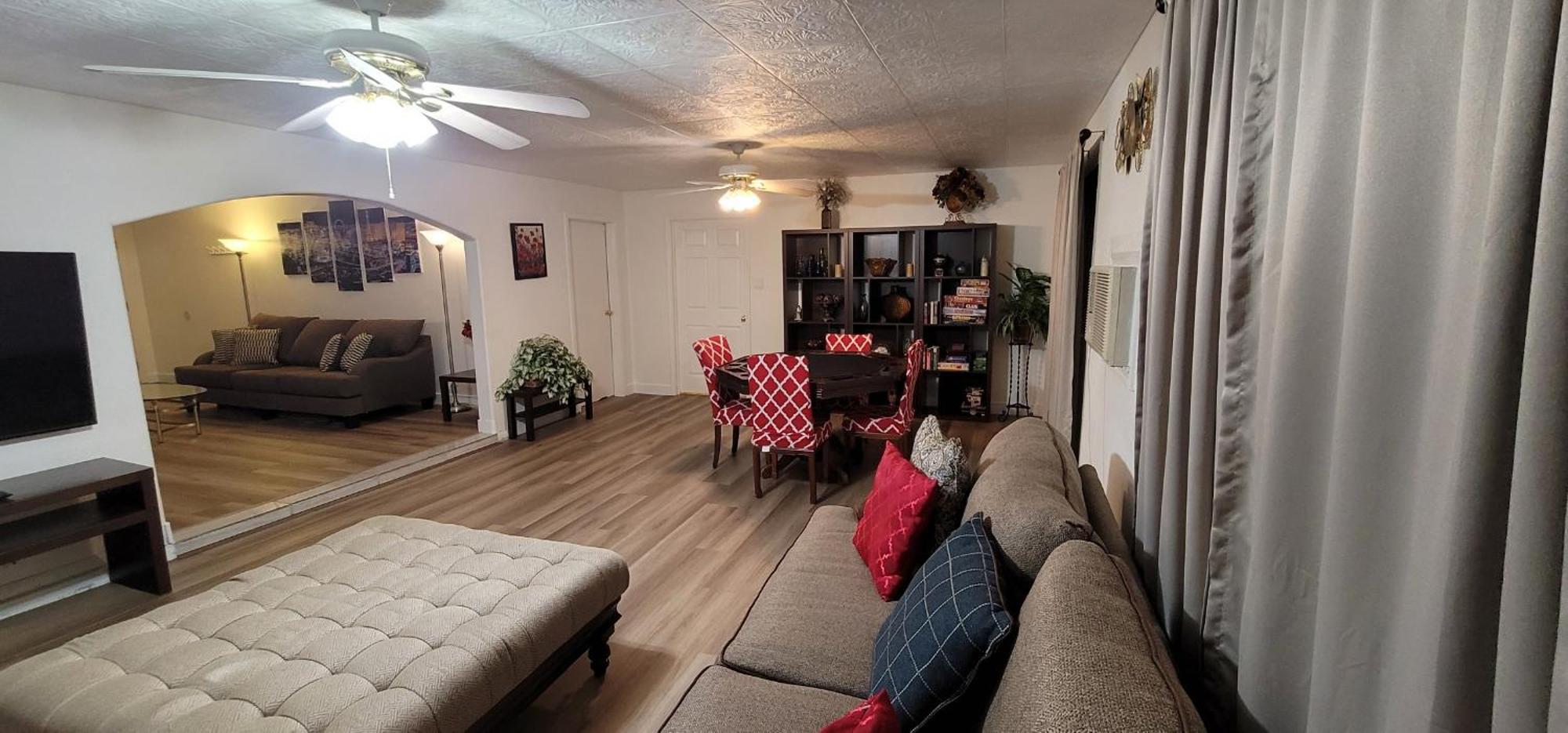 Vacation Home 3.5 Mi To Strip/Dt/Outlt Up To 8 Gst 라스베이거스 외부 사진