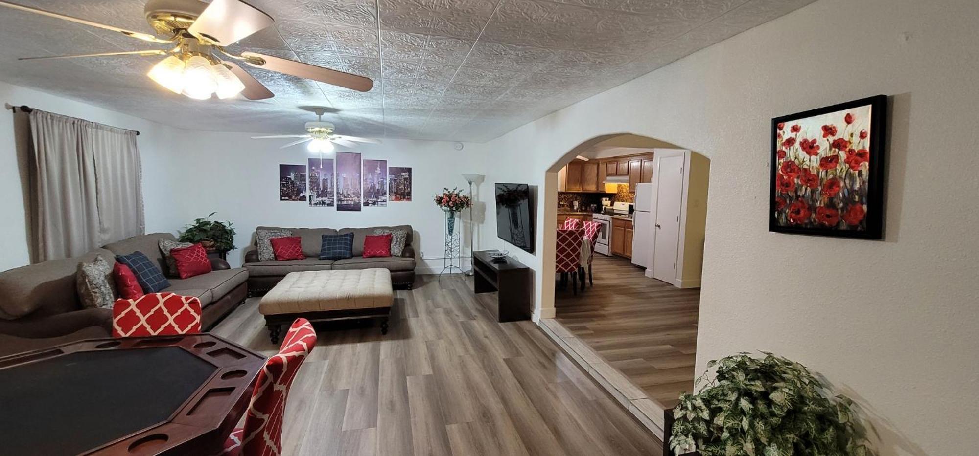 Vacation Home 3.5 Mi To Strip/Dt/Outlt Up To 8 Gst 라스베이거스 외부 사진
